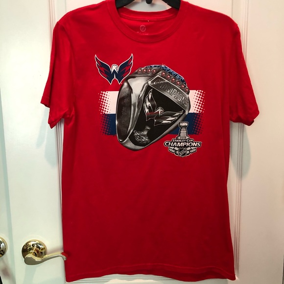 Washington Capitals Stanley Cup t-shirt in Medium - Picture 2 of 6